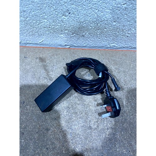 HP HSTNN-CA40 AC Power Adapter 19,5V 2,31A 45W für EliteBook 820, G3 Laptops