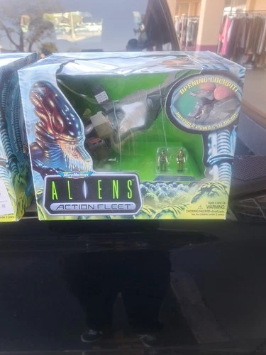ALIENS Action Fleet (Vintage 1996) DROP SHIP 8" Long Micro Machines Vehicle