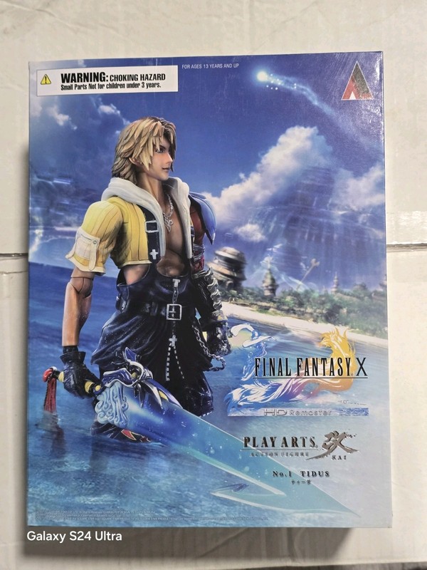 FINAL FANTASY X HD Remaster Play Arts Arts Revised PVC  action figure Tidus 