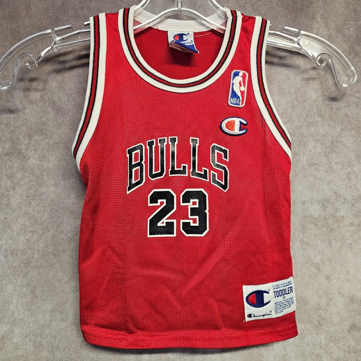 Vintage 90s Champion NBA Chicago Bulls Michael Jordan 23