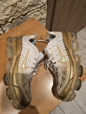 Nike Air Max Vapormax 360 Adults UK 6 US 8.5 EU 40 Metallic Gold White  Trainers