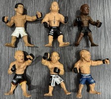 Round 5 UFC Ultimate Collector Brock Lesnar Chuck Liddell