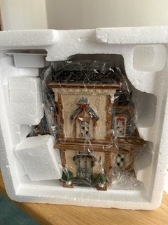 Dept 56 Dickens’ Village Admiral’s House Queens Port #58733 from 2005 With Box