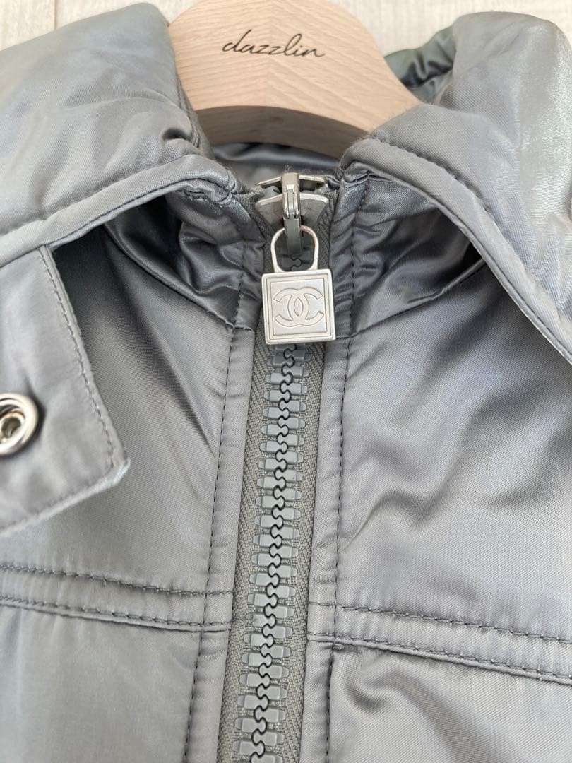 USED CHANEL DOWN SILVER ACCEPTABLE - image 5