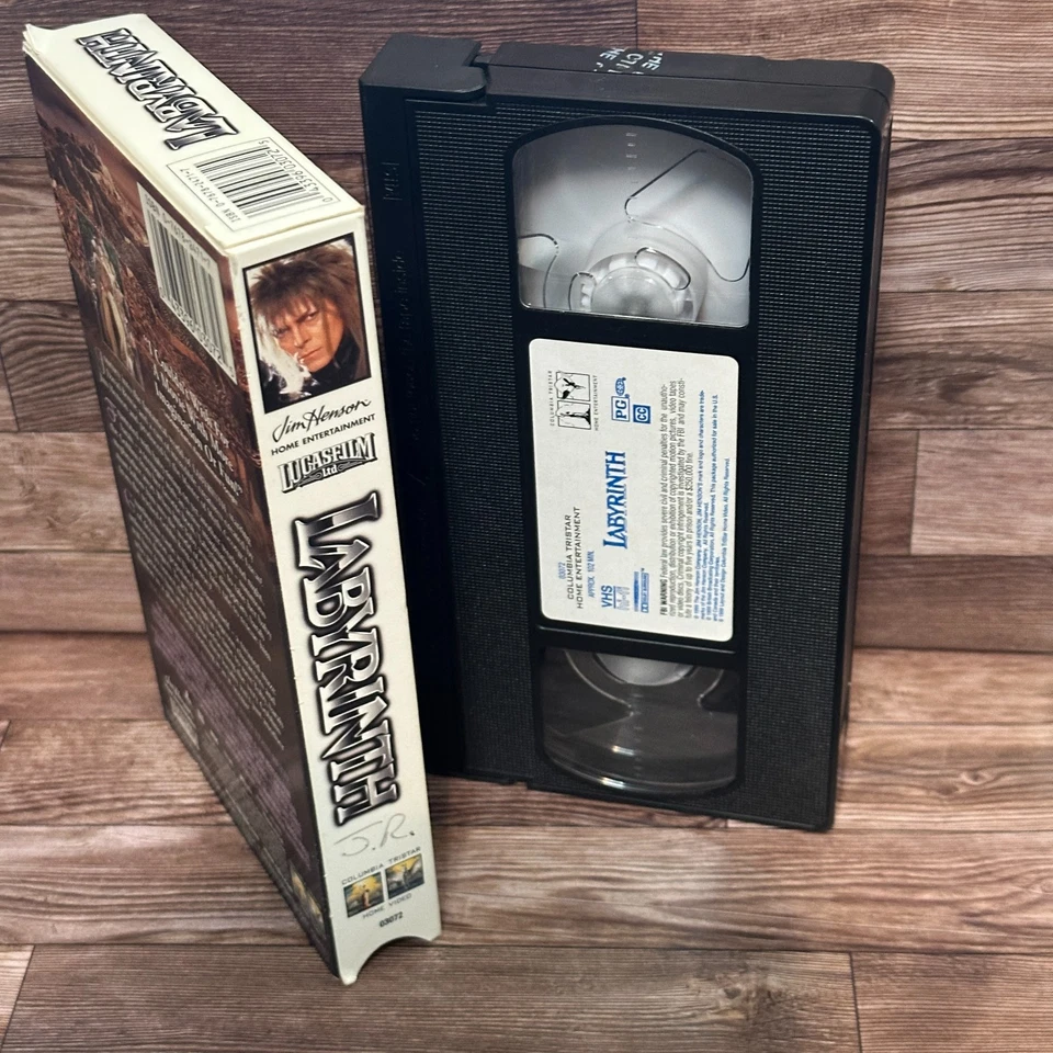 Labyrinth VHS Used David Bowie Jennifer Connelly Fantasy 1986 - Image 3 of 4