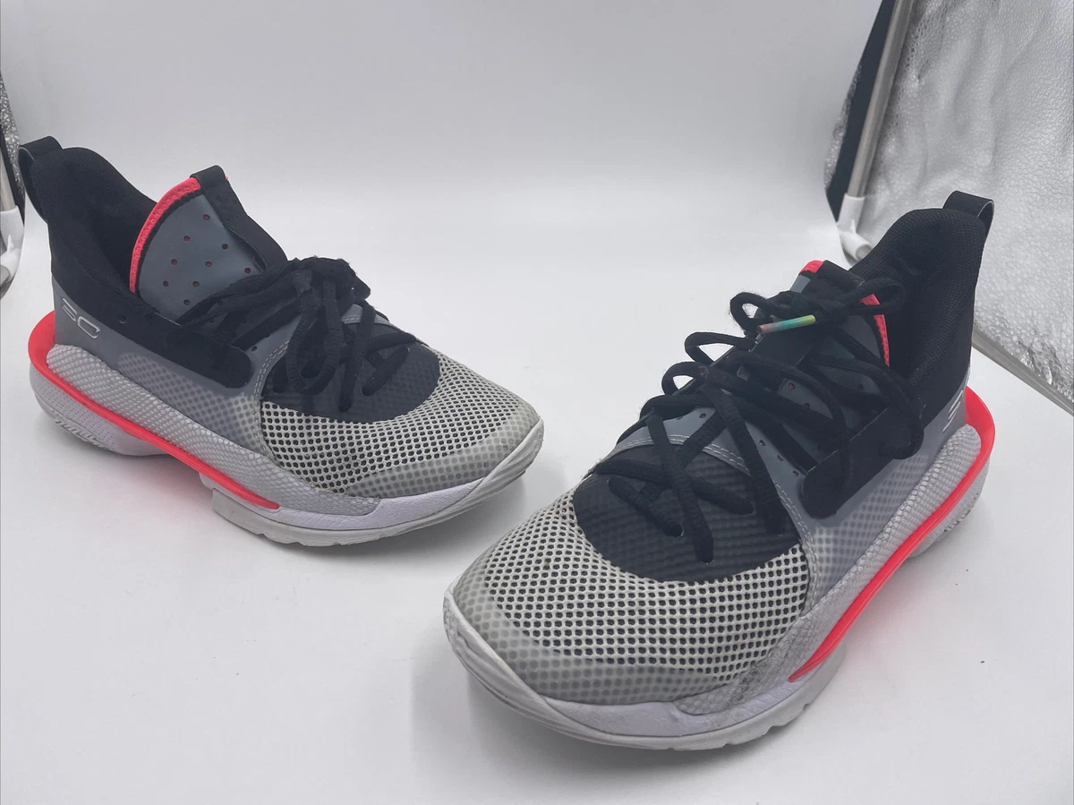 Black best sale curry shoes