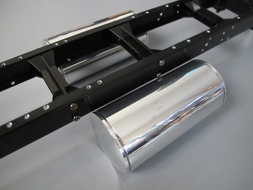 Pair 4 inch Aluminum Tamiya RC 1/14 Semi Tractor Truck King Hauler Fuel Gas Tank - Image 2 of 4