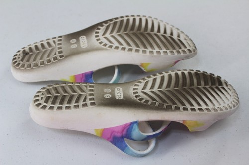 Crocs Sandalen Damengröße 9 Batik weiß Slipper bequem - Bild 5 von 9