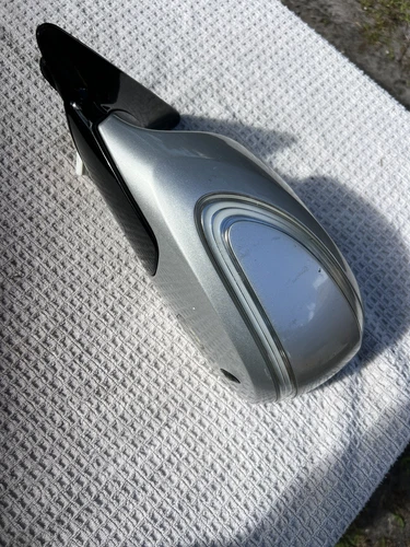 2015-2017 KIA K900 DRIVER  Mirror  W/Surround View  Signal Silver Oem