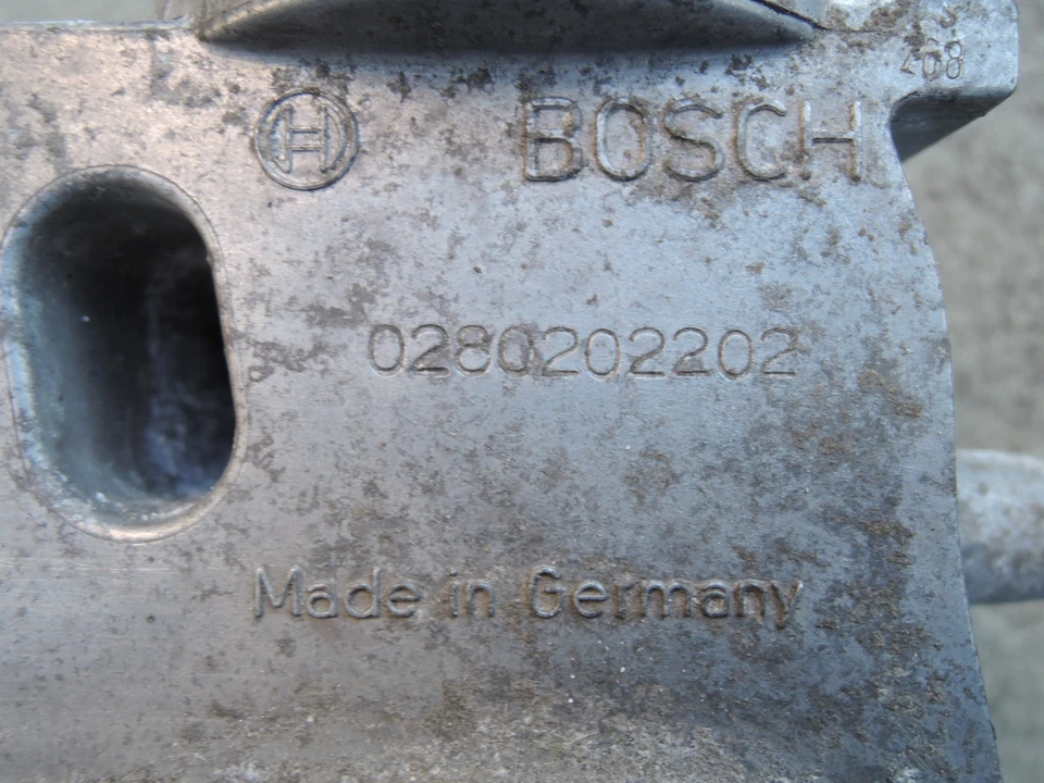 Medidor de flujo de aire ALFA ROMEO Serie 4 Spider usado ORIGINAL BOSCH 0280202202 FUNCIONA Foto 2 de 4