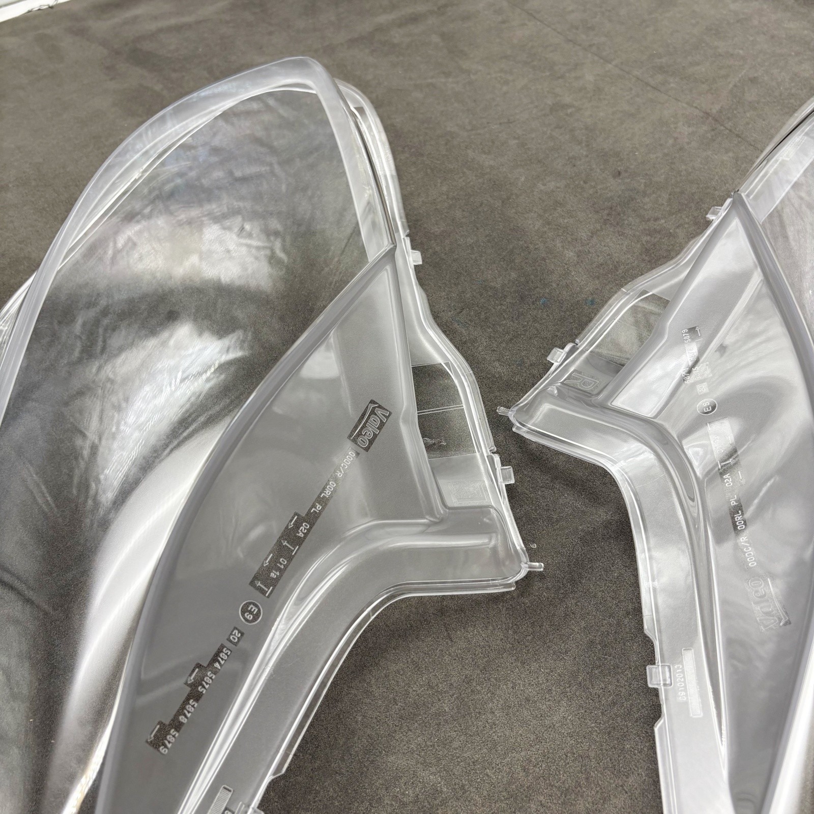 Ferrari 458 RIGHT Headlight lens