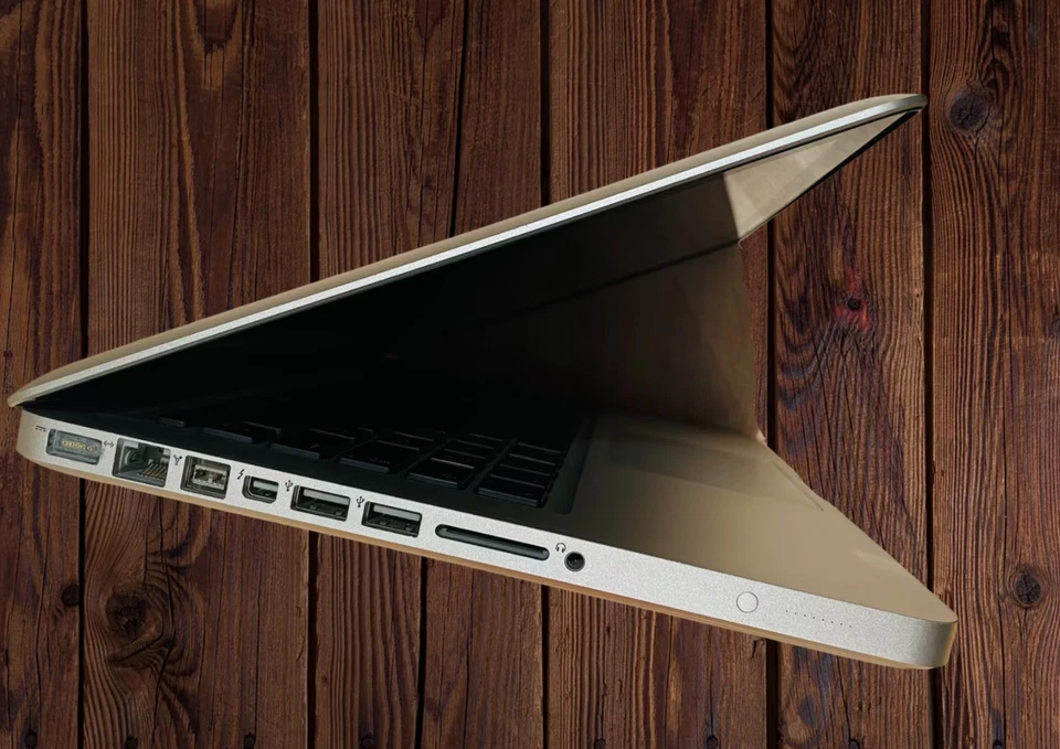 Macbook Pro 2011 A1278 16 GB RAM, 1 TB - Bild 3 von 4