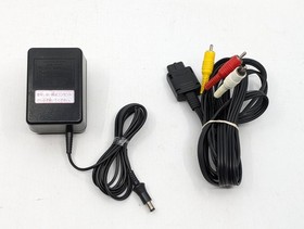 Nintendo New Famicom HVC-101 Console Tested + 2 Controller AC Adapter JP