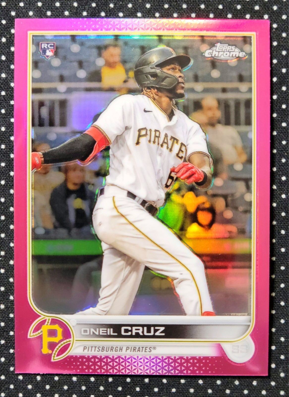2022 Topps Chrome - Oneil Cruz (RC) - Pink Refractor - #128