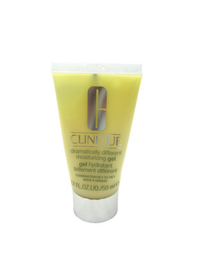 Clinique Dramatically Different Moisturizing Gel  1.7 Fl oz / 50 ml