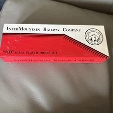 Intermountain HO Kit CB&Q-06 AAR Box Car Burlington Route C B & Q #28023 New