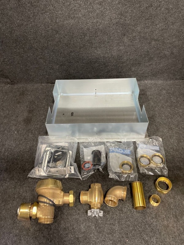 SLOAN 3918330 611-1.6 Royal Sensor Hardwired Water Closet Flushometer*