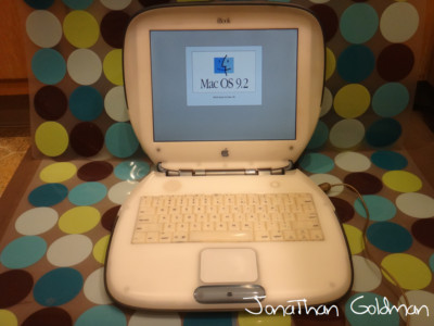 Apple iBook Graphite SE G3/466Mhz 128MB RAM 10GB HD DVD Airport Card Mac OS 9.2