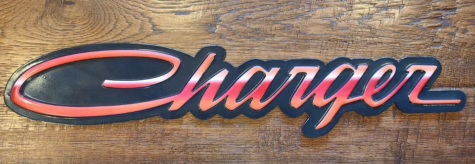 Letrero de hojalata de metal para coche Dodge Charger 24,25" NUEVO negro y rojo automotriz hombre cueva Foto 3 de 4