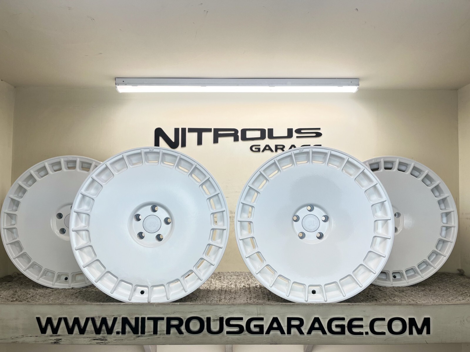 22 WHITE STAGGERED CONCAVE RF30 WHEELS MASERATI LEVANTE Q4 S GTS SQ4 17-24