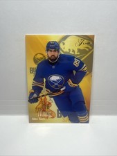 ALEX TUCH 2025-26 FLAIR HOCKEY HOT HUES BUFFALO SABRES #3