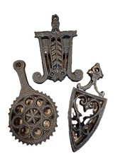 Vintage Wilton Makes Small Trivets Lot Of 3 Cast Iron