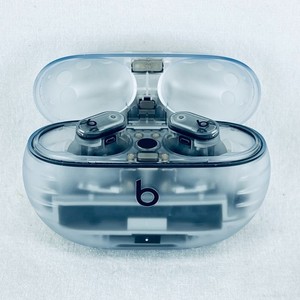 BEATS STUDIO BUDS+ クリア 中古美品 Beats Studio Buds + クリア 【公式通販】
