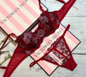 Victoria&rsquo;s Secret Wicked Bows Embroidery Unlined Balconette Bra Thong Set