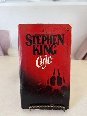 Cujo by Stephen King 1982 Signet Paperback Suspense Horror Novel Red Cover