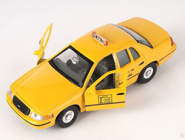 Blitz Versand Ford Crown Victoria 1999 Taxi Gelb Welly Modell Auto 1:34 Neu Ovp-image
