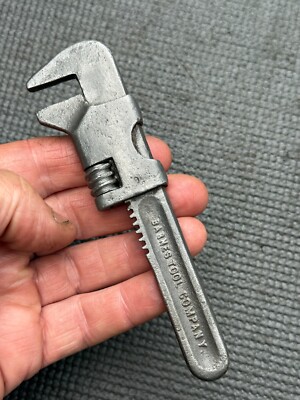 KLEINER VINTAGE SCHRAUBENSCHLÜSSEL VERSTELLBARER SCHLÜSSEL VON BARNES TOOL COMPANY
