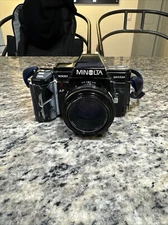 Minolta Maxxum 7000 35mm film camera AF zoom 35-70mm 1:4 Lens