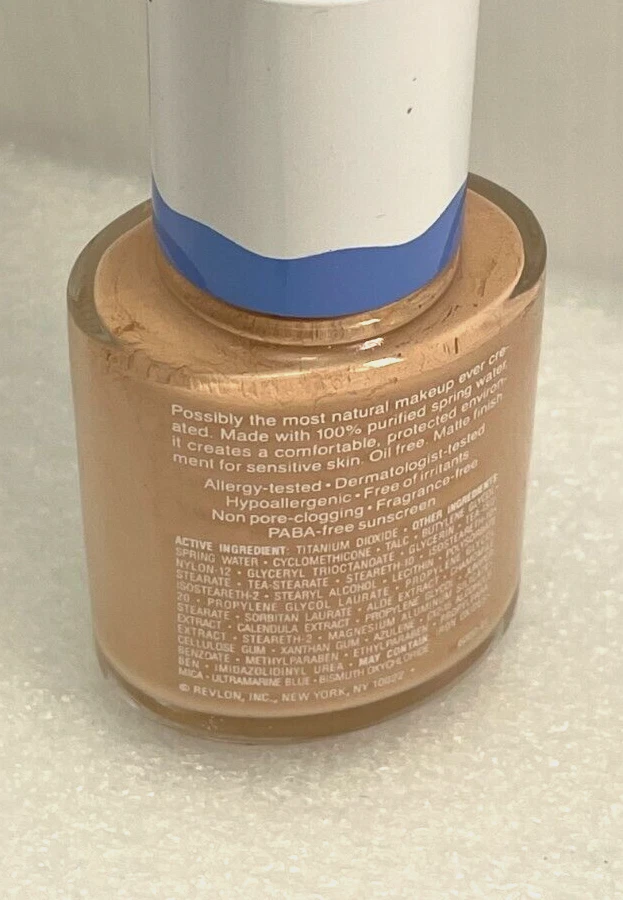 New REVLON Springwater Matte Makeup Oil Free for Sensitive Skin - IVORY **RARE - Image 4 of 4