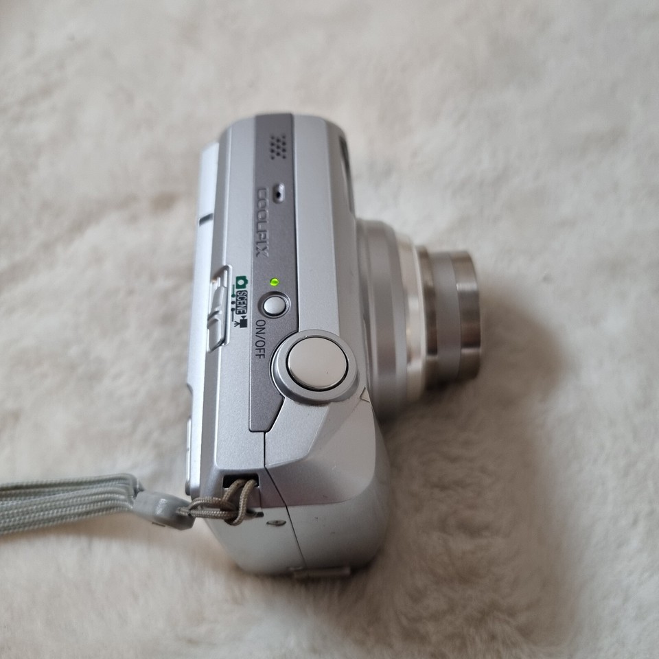 Nikon Digital Camera Coolpix L1 6.2MP Silver. Tested. Fully Working eBay