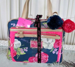 betsey johnson makeup bolsa set