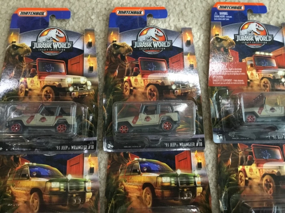 Jurassic World Legacy Collection 9 Jeep’s and 2 Dr Malcolm figures - Image 4 of 4