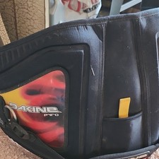 DAKINE Pyro Kite Harness Pro Power Belt Padded Waist - Black Red Yellow