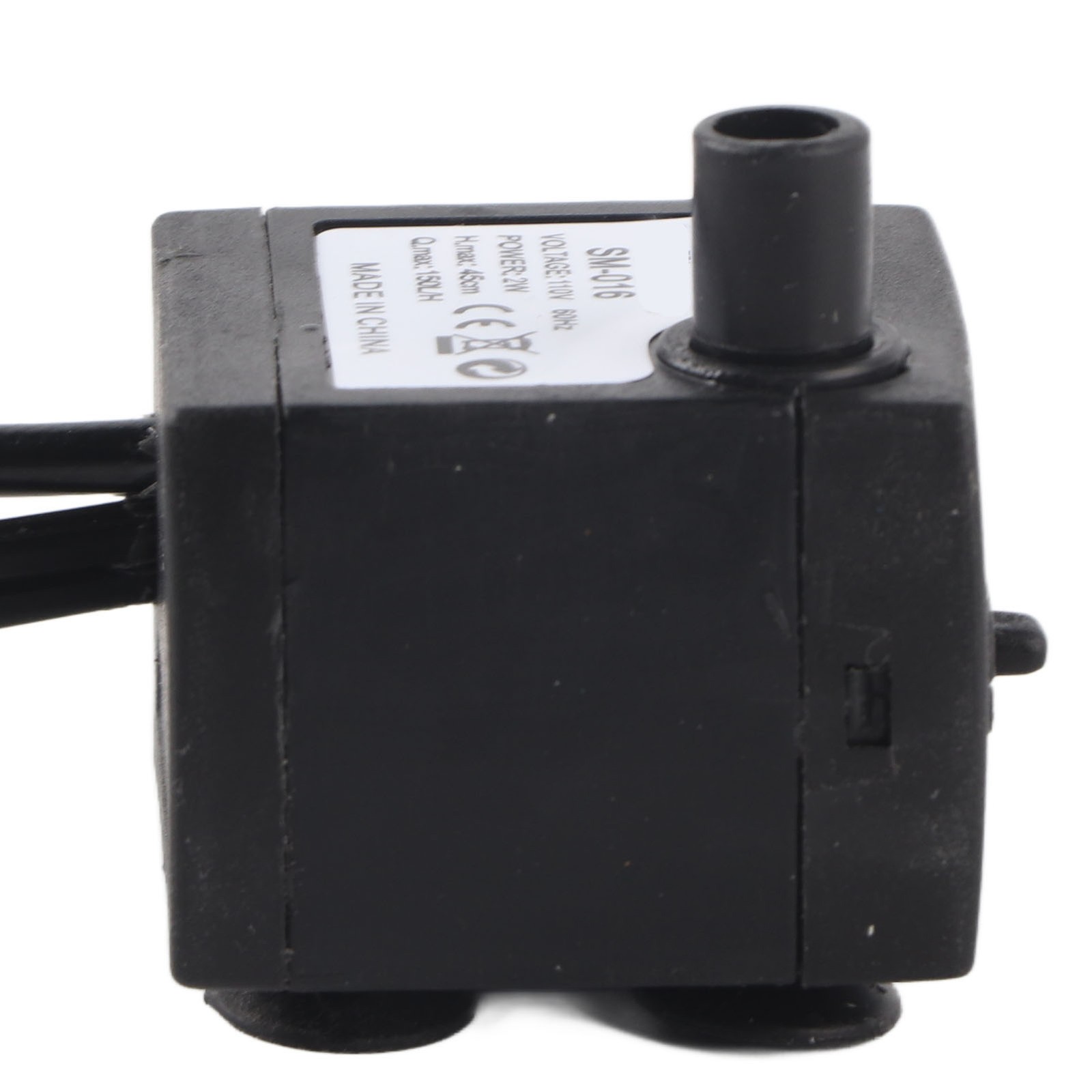 2W Ultra-Silent Fish Tank Submersible Water Pump For Aquarium Rockery Trending