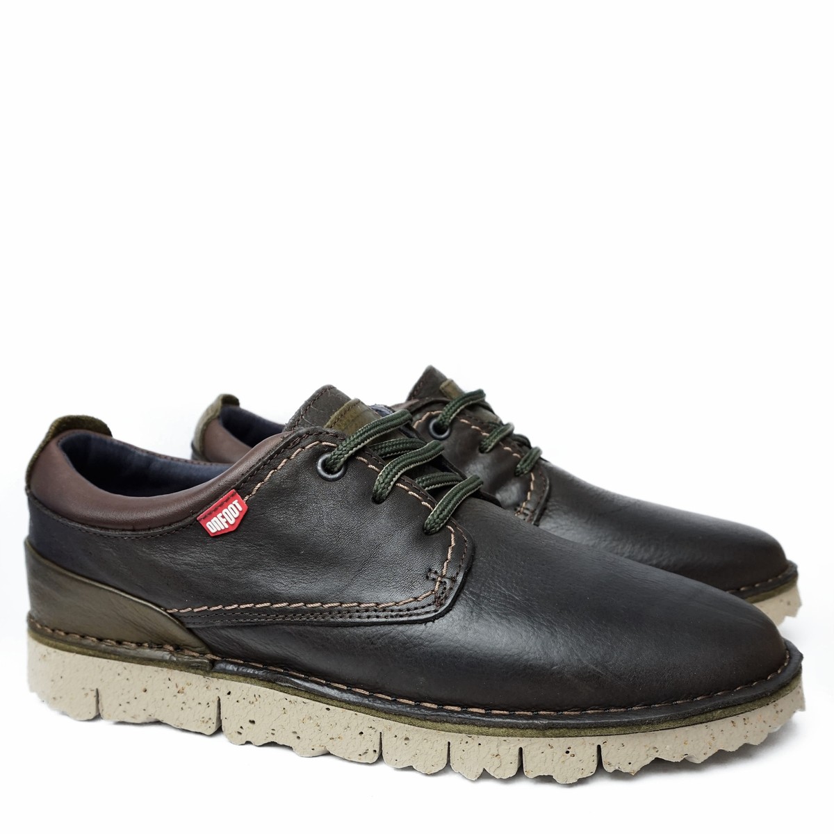 ON FOOT MEN'S SHOES IN VERY SOFT LEATHER WITH LACES AND REMOVABLE