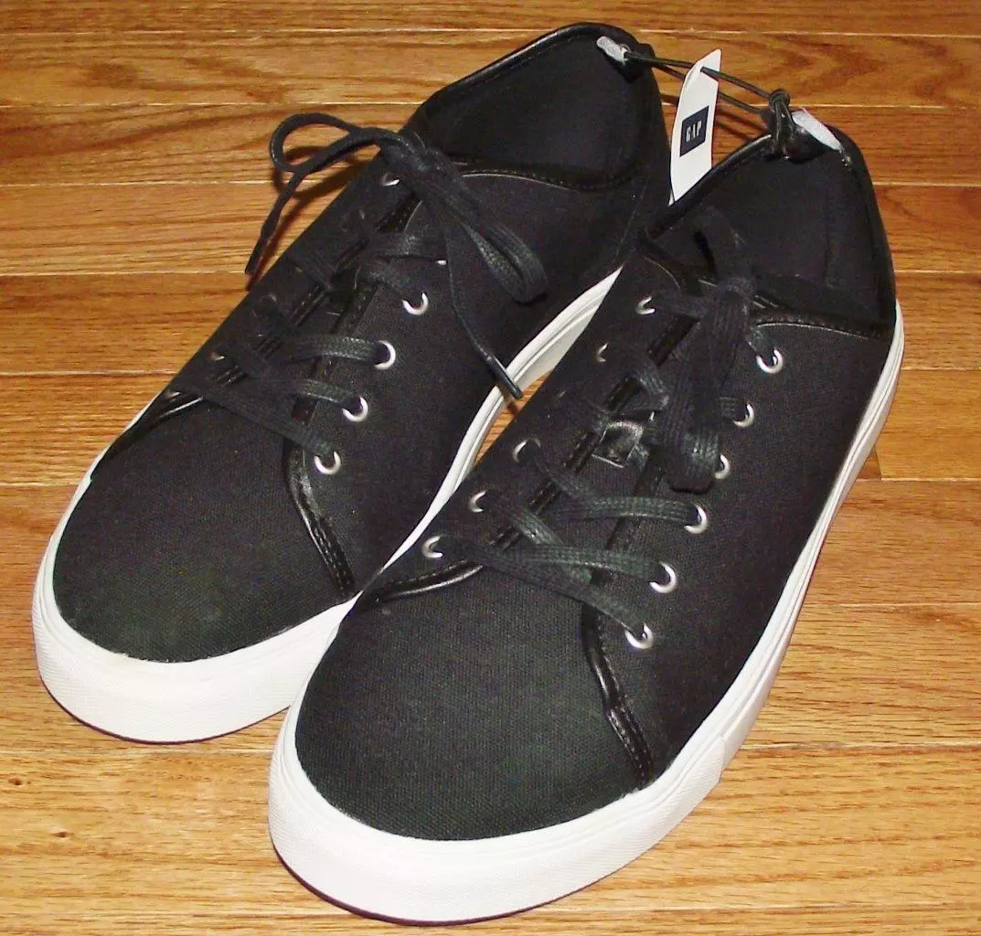 NEW NWT GAP Men's Canvas Shoes Lace Up Sneakers Black $36.99