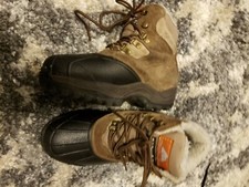 Ozark trail kids boots girls or boys / unisex