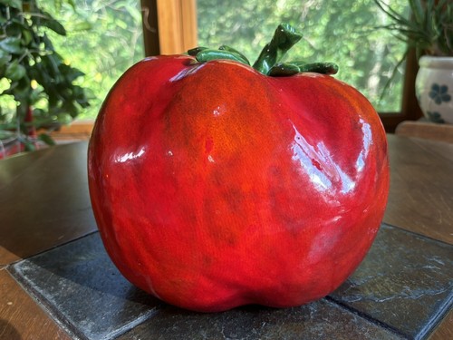 Vintage Large Red Tomato Pottery Handmade Fruit and Vegetables Sculpture Signed - Picture 5 of 13