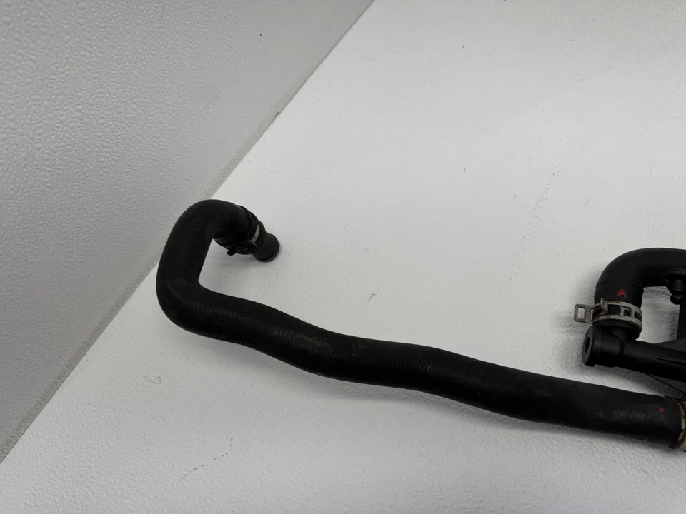 2011 - 2015 宝马 535i F10 HVAC 水阀和软管原始设备制造商 64539119164 — 第 3/4 张图片