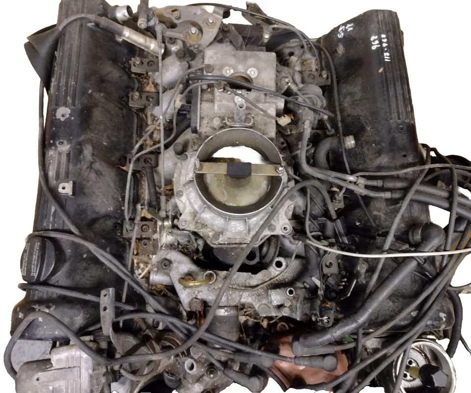 MERCEDES 560 ENGINE 117.968 W126 - Image 2 of 3