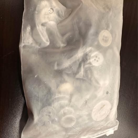 grey buttons - 650 pieces various sizes