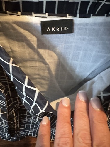 AKRIS Top Set Womens M Black And White Top & Tank Silk Blend - Picture 4 of 9
