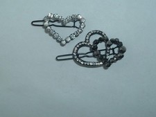 RHINESTONE BLACK METAL HEART SMALL BARRETTES POST CLIPS HAIR ACCESSORY