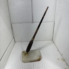 Eversharp Fountain Pen With Stand 