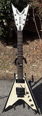 2007 Dean Dimebag Darrell Signature Razorback V White/Black Flying Dime Pantera