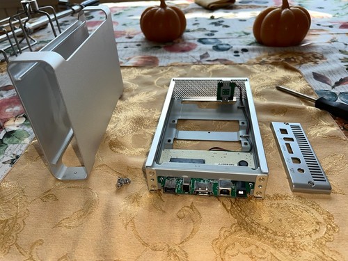 Macally G-S350SUAB Hi-Speed eSATA/FireWire/USB 2.0 Storage Enclosure NO HDD - Picture 2 of 9